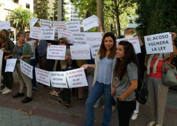 La mejor manera de erradicar el acoso es abortar en la Sanidad Pública