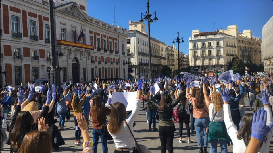 La asistencia sanitaria se precariza tras el despido de 3.500 enfermeras