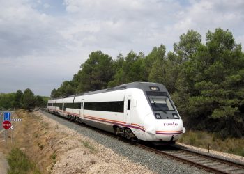 Presentación de las movilizaciones contra el proyecto de cierre del tren regional de Madrid a Valencia