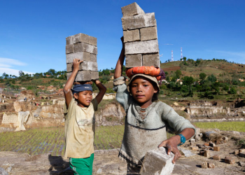 Conferencia internacional sobre trabajo infantil: «Los esclavos modernos»