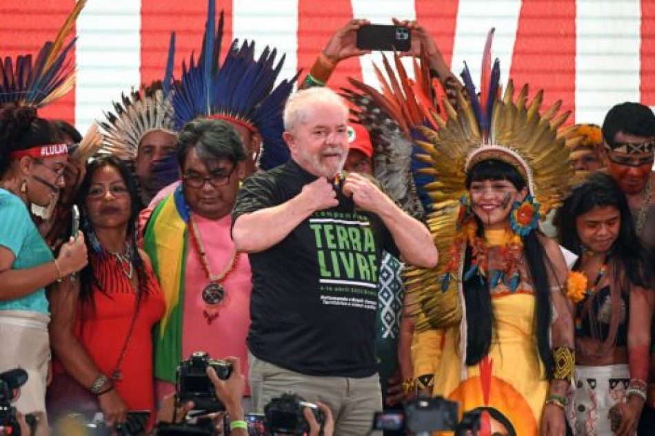 El PT, el Partido Comunista y el Partido Verde acordaron una coalición para las próximas elecciones en Brasil