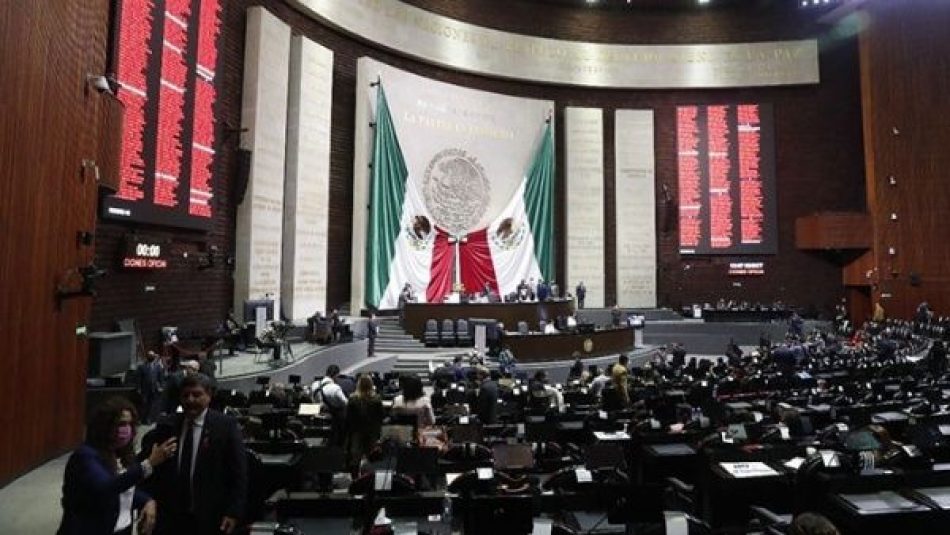 Cámara de Diputados de México rechaza reforma eléctrica