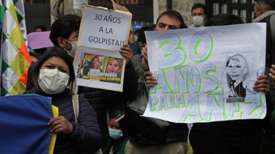 Reanudan en Bolivia juicio contra expdta. de facto Jeanine Áñez