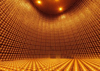 50.000 toneladas de agua y el tamaño de un edificio de 15 plantas: así es el Super-Kamiokande, el súper observatorio de neutrinos