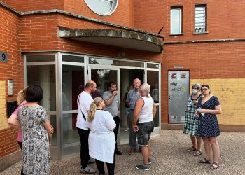 La dejadez del Ayuntamiento de Alcalá de Henares deja sin luz a un bloque de la EMV durante más de 20 días