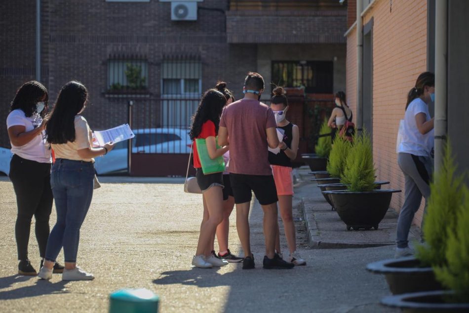 El TSJM paraliza la aplicación del Decreto que regula la evaluación del alumnado de ESO y Bachillerato