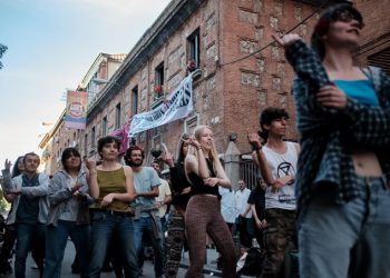 La Policía desaloja la antigua sede de UGT en Madrid okupada por decenas de activistas que denuncian especulación