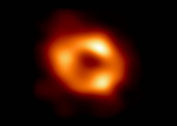 Primera imagen del agujero negro del centro de nuestra galaxia
