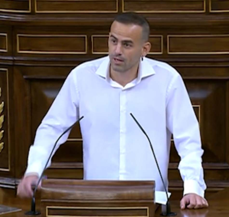 El diputado Bustamante critica a Vox en el Congreso por tener una política energética “al servicio del oligopolio y de las empresas extranjeras, igual que los ‘vendepatrias’”