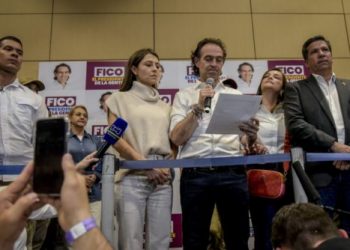 La derecha intenta frenar a Petro: Federico Gutiérrez llama a votar a Hernández en segunda vuelta