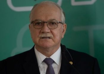 Brasil invitará a un centenar de observadores a las elecciones