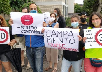 Llega al Defensor del Pueblo el incumplimiento del límite de velocidad de 30 km/h en Campamento