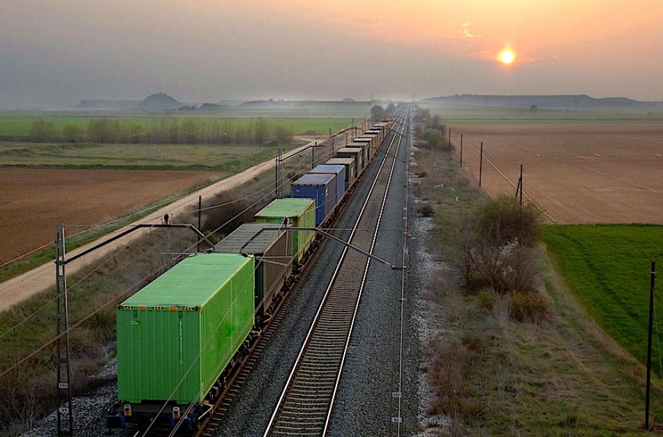 Alianza Verde pide no limitar al transporte por carretera y los carburantes las ayudas “anticrisis”