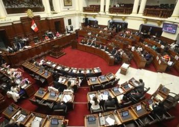 Congreso peruano elegirá a jueces del Tribunal Constitucional