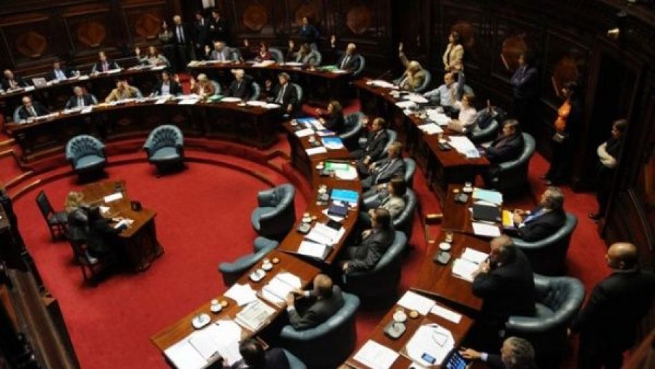 Senado uruguayo solicita al Ejecutivo eliminar IVA a alimentos