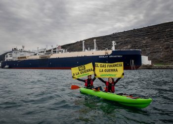 Empresas ligadas al Kremlin presionaron en Bruselas para etiquetar el gas y la nuclear como energías sostenibles