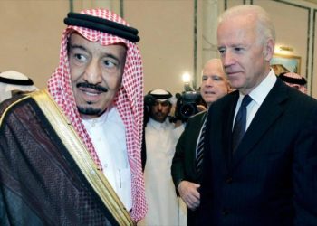 Biden, necesitado de petróleo saudí, ratifica apoyo militar a Riad