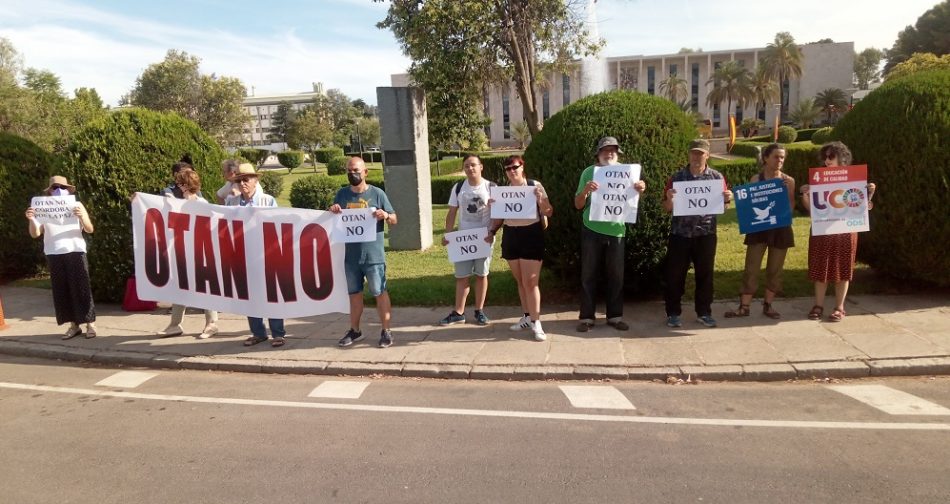 Repulsa de la plataforma Córdoba por la Paz a la «Jornada OTAN para jóvenes» organizada por la Universidad