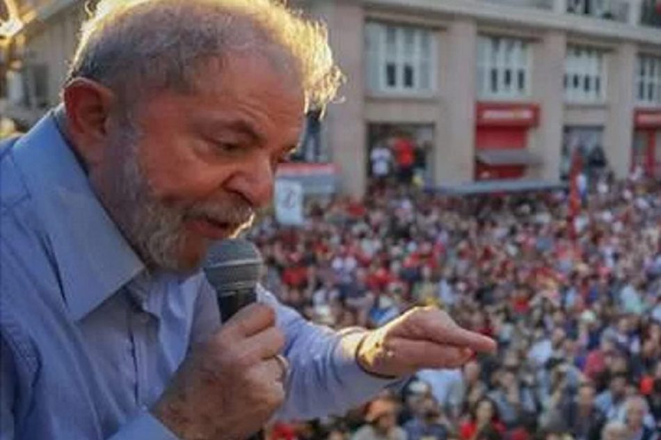 Los sondeos mantienen a Lula en cabeza para recuperar la presidencia de Brasil