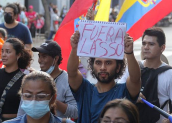 Izquierda Unida denuncia la “inaceptable represión de las protestas ciudadanas en Ecuador que ejecuta el Gobierno del presidente Lasso”