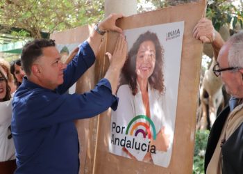 Por Andalucía arranca su campaña en Cádiz y pide el voto para que “el hijo de un albañil y un banquero tengan las mismas oportunidades”