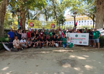 Las plantillas de INFOCA y AMAYA deciden levantar el campamento frente a San Telmo de Sevilla