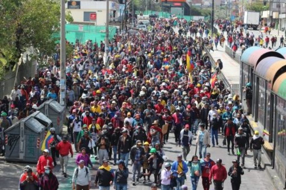 Continúan protestas en Ecuador con tributo a víctimas de represión policial durante paro nacional
