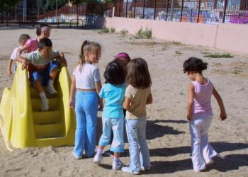 CCOO Madrid solicita al Gobierno regional llevar el acogimiento de menores al diálogo social