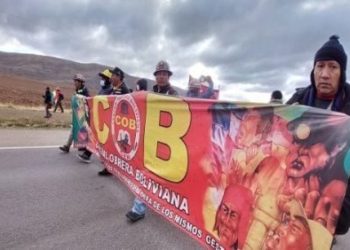 Central Obrera declara alerta por intentos golpistas en Bolivia