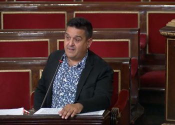 Mulet urge al Gobierno a ilegalizar ya fundaciones franquistas como la Franco o Abogados Cristianos