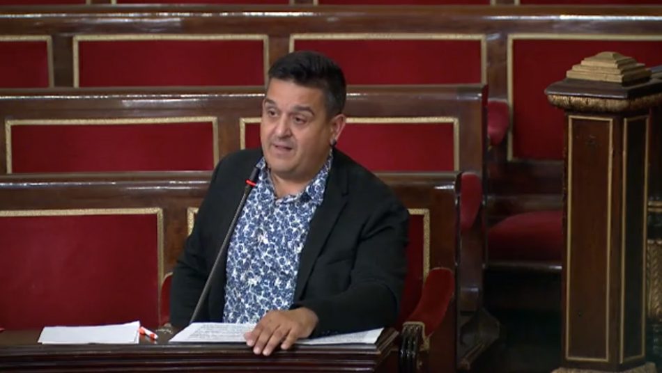 Mulet urge al Gobierno a ilegalizar ya fundaciones franquistas como la Franco o Abogados Cristianos