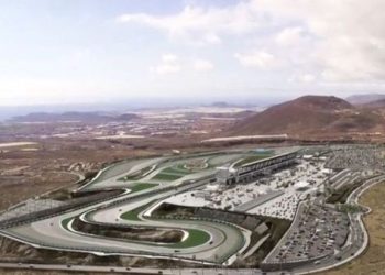 Una contramanifestación ilegal casi acaba en batalla campal por el futuro Circuito del Motor de Tenerife