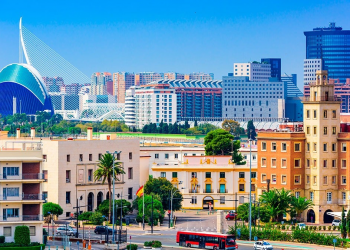 ¿Estás pensando en alquilar tu casa de vacaciones? Conoce los precios medios y la ocupación por provincias