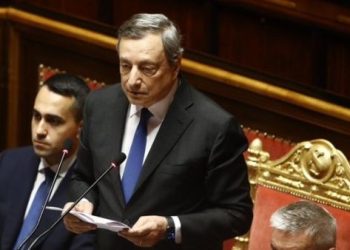 Premier italiano propone nuevo pacto de confianza para gobernar
