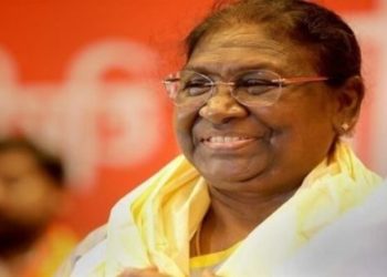 Eligen a Draupadi Murmu como nueva presidenta de la India