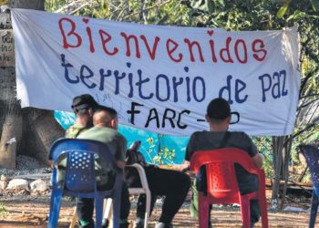 Petro, Francia, ELN y FARC: qué esperar