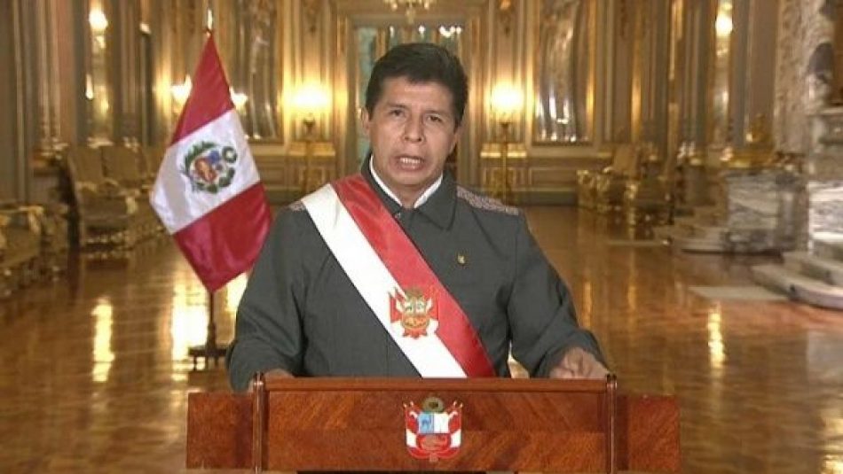 Comisión parlamentaria aprueba informe contra presidente peruano