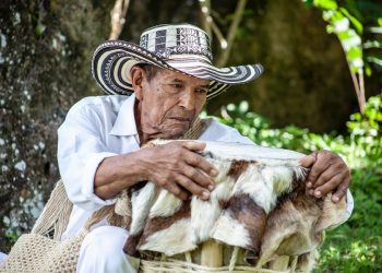 DD.HH. Colombia: Desaprender la guerra