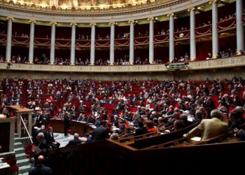 La alianza de izquierda Nupes que lidera Mélenchon planteará una moción de censura contra el gobierno francés