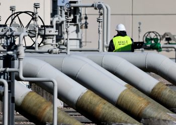 Ribera asegura que España podría incrementar entre un 20% y un 30% la exportación de gas en dos o tres meses
