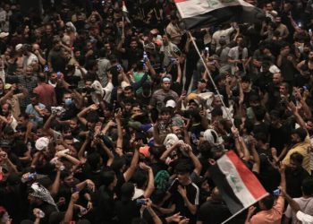 Muqtada al-Sadr pide la disolución del Parlamento iraquí y elecciones anticipadas
