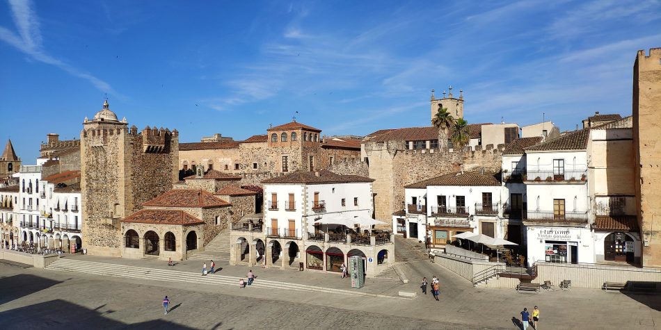 UED Cáceres propone la creación de un Museo de Ciencias Naturales en la ciudad de Cáceres