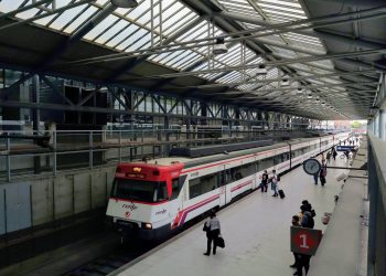 Mitma publica las condiciones de venta y uso de los abonos gratuitos de Cercanías, Rodalies y Media Distancia Convencional para viajeros recurrentes