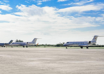 Volar en avión privado o en clase ejecutiva: ¿cuál es mejor?