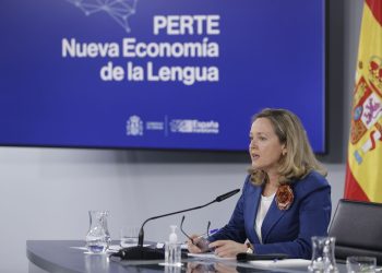 «Llionés: 1100 millones del PERTE de las lenguas españolas, 0€ para el leonés»