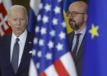 Occidente está viviendo una contracción de su poder, no forzosamente su decadencia