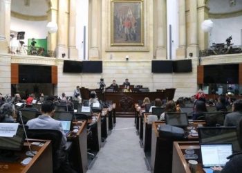 Colombia presenta plan para restablecer vínculos con Venezuela