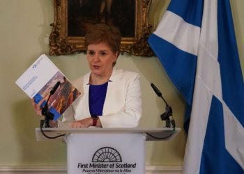 Escocia se convierte en el primer país en proporcionar productos de higiene femenina gratuitos a todas las mujeres