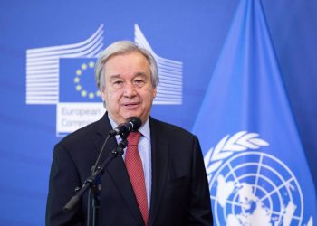 La ONU pide a los gobiernos gravar con impuestos los «excesivos beneficios» de las energéticas