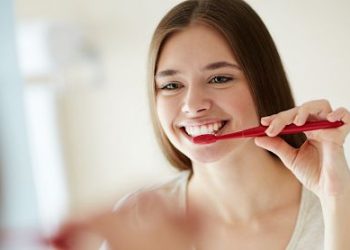 4 consejos para el cuidado dental diario: cómo mantener una sonrisa perfecta